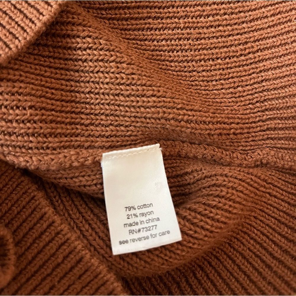 Elizabeth and James Sleeveless tank knit top - Picture 6 of 8